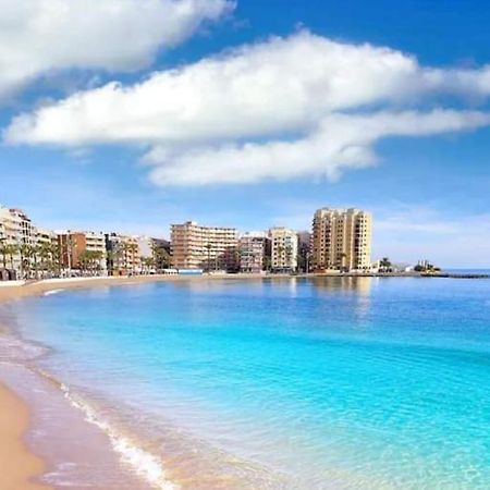 Big Penthouse For 10 Per Appartement Torrevieja Buitenkant foto