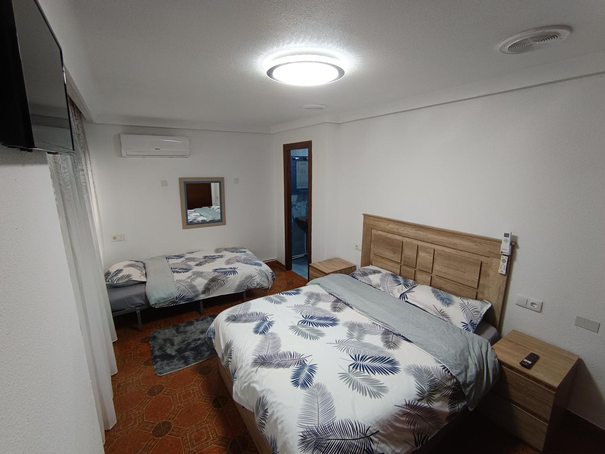 Big Penthouse For 10 Per Appartement Torrevieja Buitenkant foto