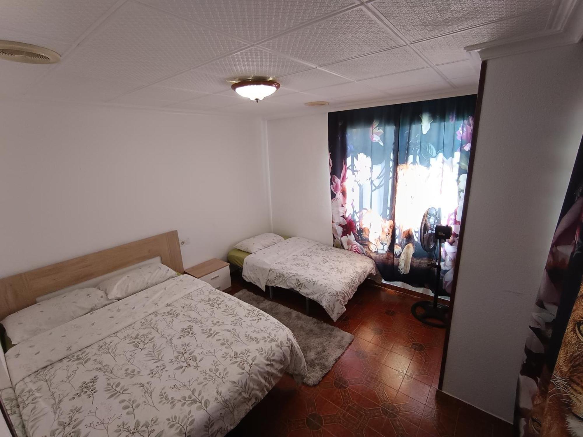 Big Penthouse For 10 Per Appartement Torrevieja Buitenkant foto